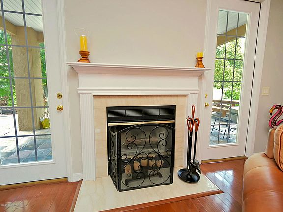 5th image of 11734 Magnolia Falls Dr