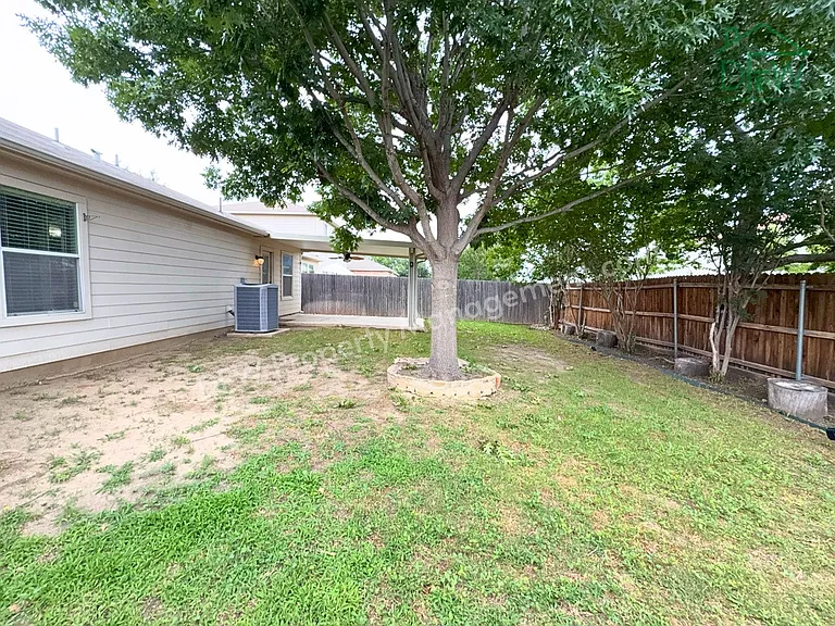9120 Goldenview Dr — Photo 20