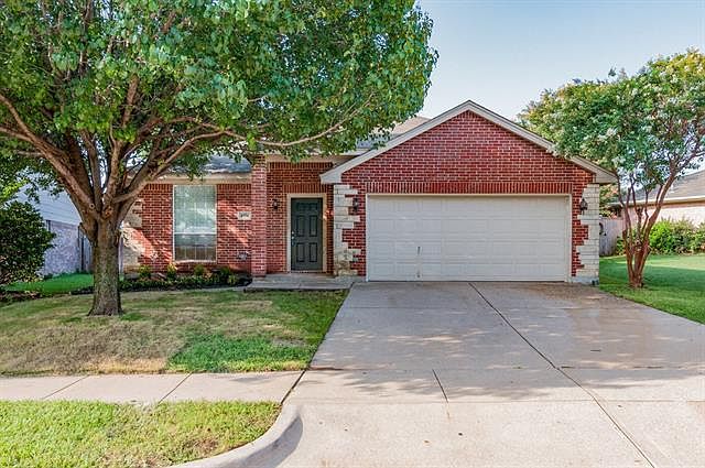 1st image of 4874 Eagle Trace Dr