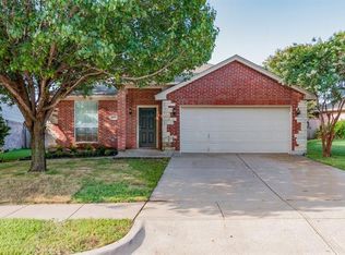 4874 Eagle Trace Dr, Fort Worth, TX 76244