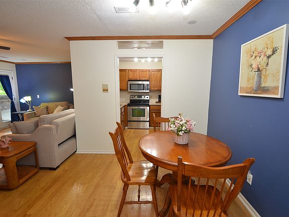 3rd image of 1209 50th St APT 6