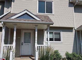 4722 Todd Dr, Ames, IA 50014