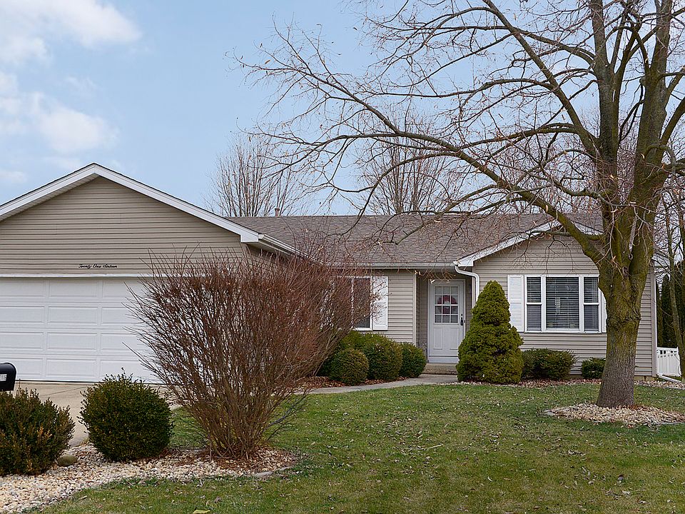 1st image of 2116 Fox Hill Ln