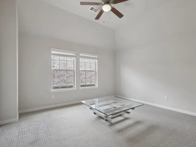 5012 Engleswood Trl — Photo 28