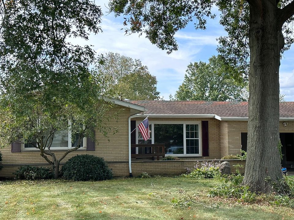 1st image of 3326 Longwood Dr