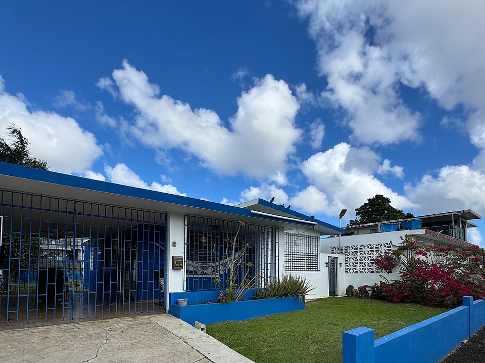1st image of 1049 Calle 14 #1056