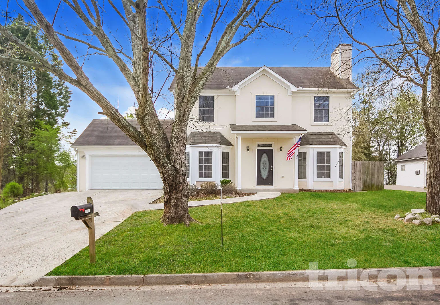 5221 Oaktree Trail Lithonia GA — Photo 1