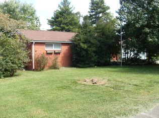 4412 Warbler Rd, Knoxville, TN 37918