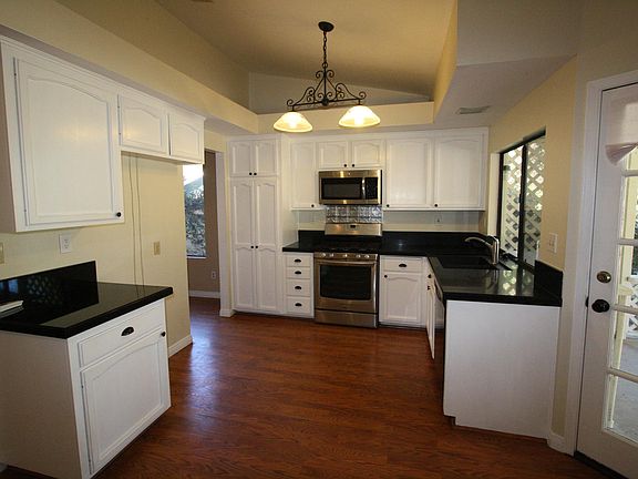 2nd image of 33062 Sangston Dr