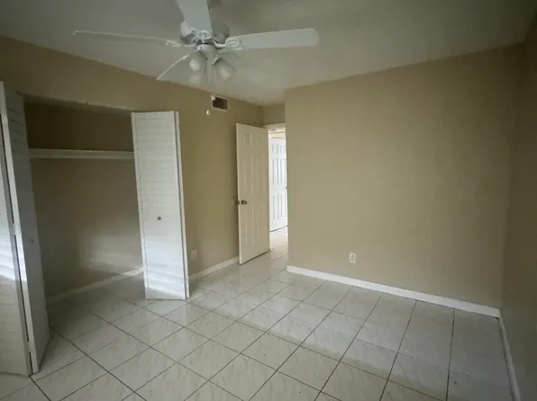 837 NE 18th Ct APT 7, Fort Lauderdale, FL 33305