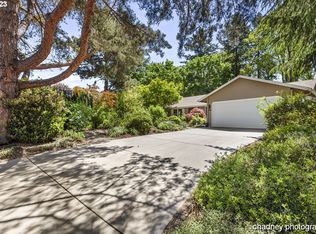 3840 NW 171st Pl, Beaverton, OR