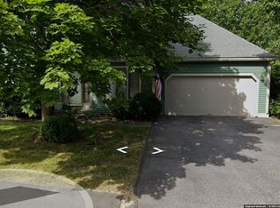 27 Stoney Hill Rd, Shrewsbury, MA 01545