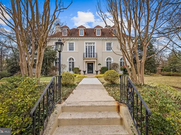 4014 Greenway, Baltimore, MD 21218