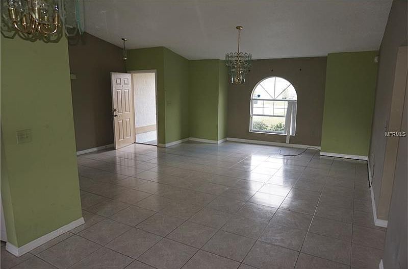 2nd image of 908 Cannes Dr