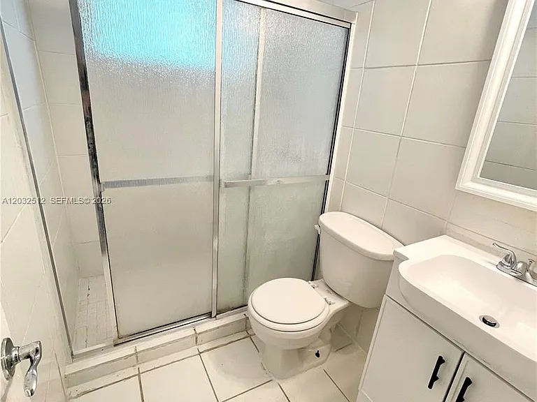 825 Euclid Ave #9 — Photo 12