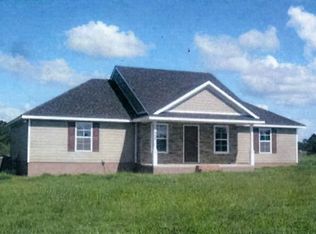 563 Woodridge Ln, Cairo, GA 39827
