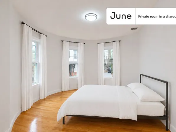 41 Dorr St #D, Roxbury, MA 02119