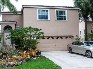 8719 NW 6th Ct, Coral Springs, FL 33071
