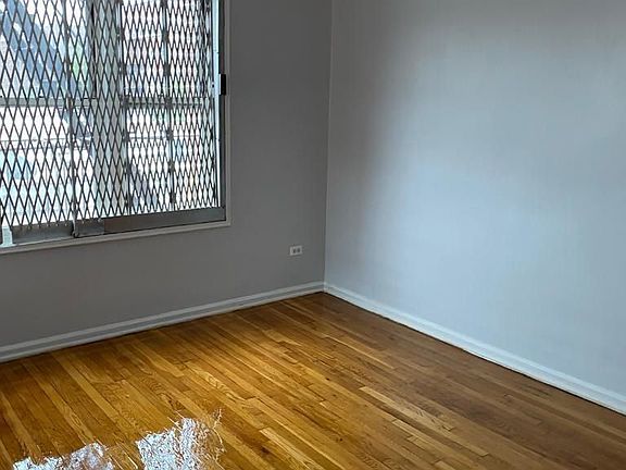 3rd image of 759 E 10th St APT 4J