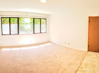 1601 Ruth Pl, Honolulu, HI 96816