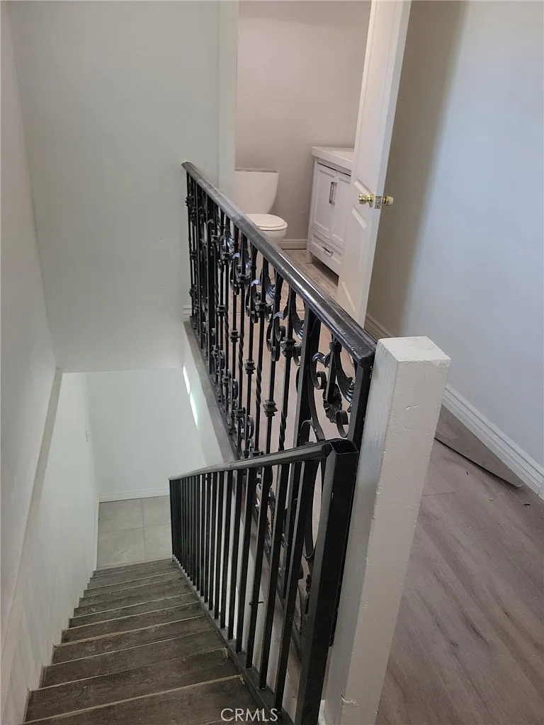 2 bed, 1200 sqft, $1,800 — Photo 4