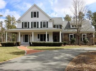 10 Crane Landing Rd, Wareham, MA 02571