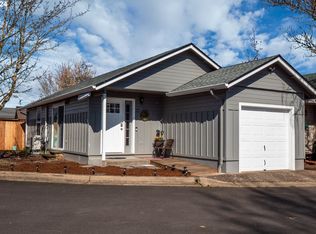 693 Hanover St, Eugene, OR 97402