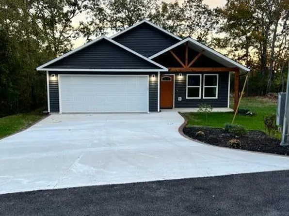 4076 Westgate Road, Merriam Woods, MO 65740