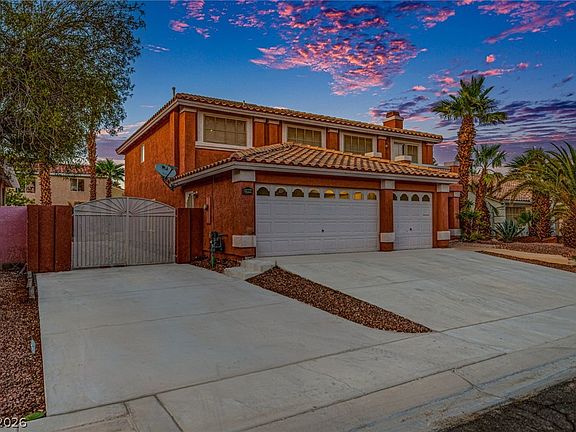 3rd image of 1066 Aspen Valley Ave