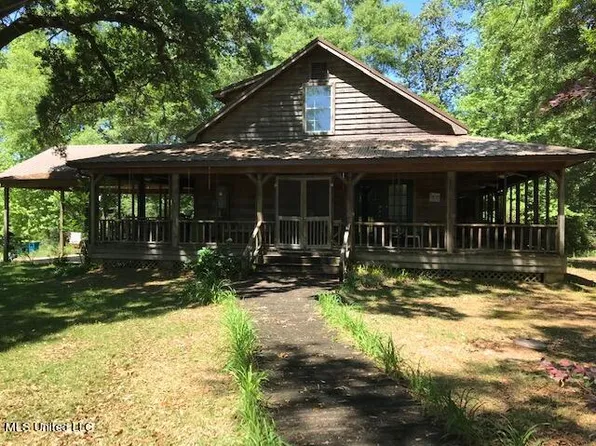 13600 Country Trl, Vancleave, MS 39565