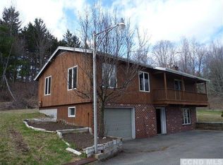 600 Manor Rock Rd, Craryville, NY 12521