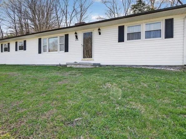 260 Cornett Rd, Marion, VA 24354