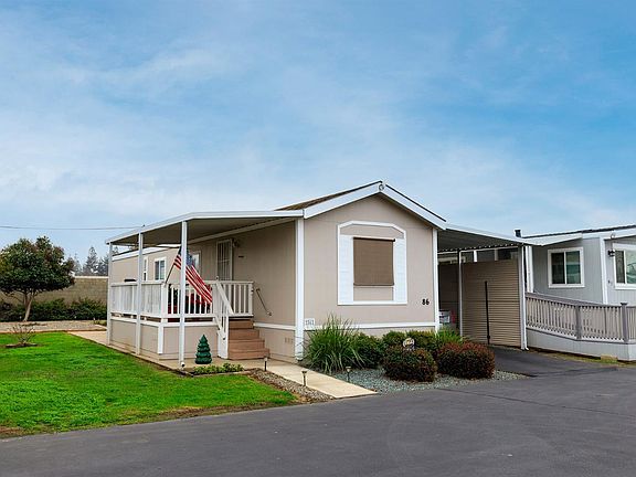 3rd image of 1459 Standiford Ave Space 86