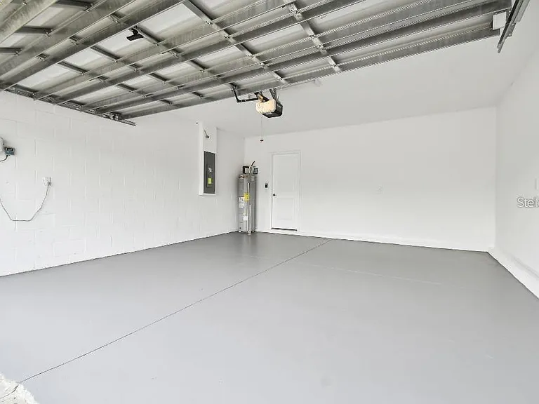 6335 Ten Acre Ct — Photo 29