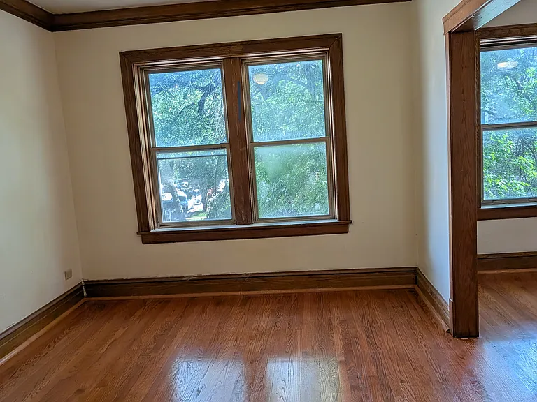 4034 W Cortland St #2 — Photo 9