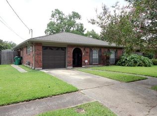 600 Ridgeway Dr, Metairie, LA 70001
