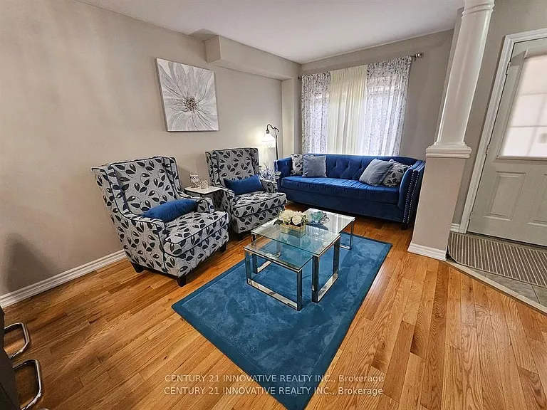 189 S Unionville Ave — Photo 4