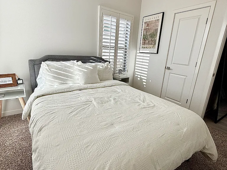 5848 Kobe Bryant St — Photo 8