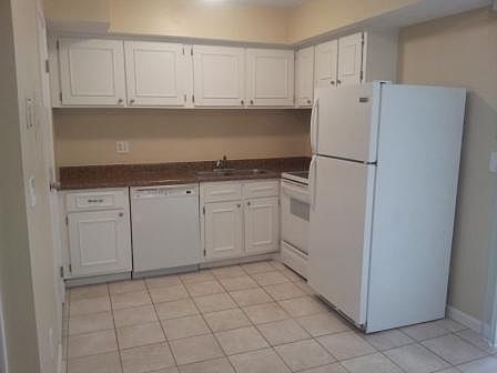 3rd image of 7364 Bride Water Blvd