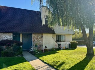 49 Pointe Circle S #49, Coram, NY 11727