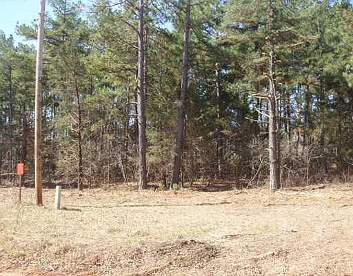 3rd image of 501 County Road Rd
