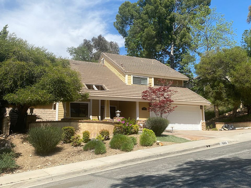 1st image of 1003 Calle Frondosa