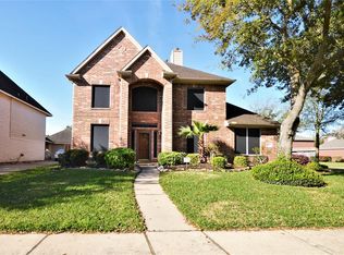 4302 Waterfall Cv, Pasadena, TX 77505
