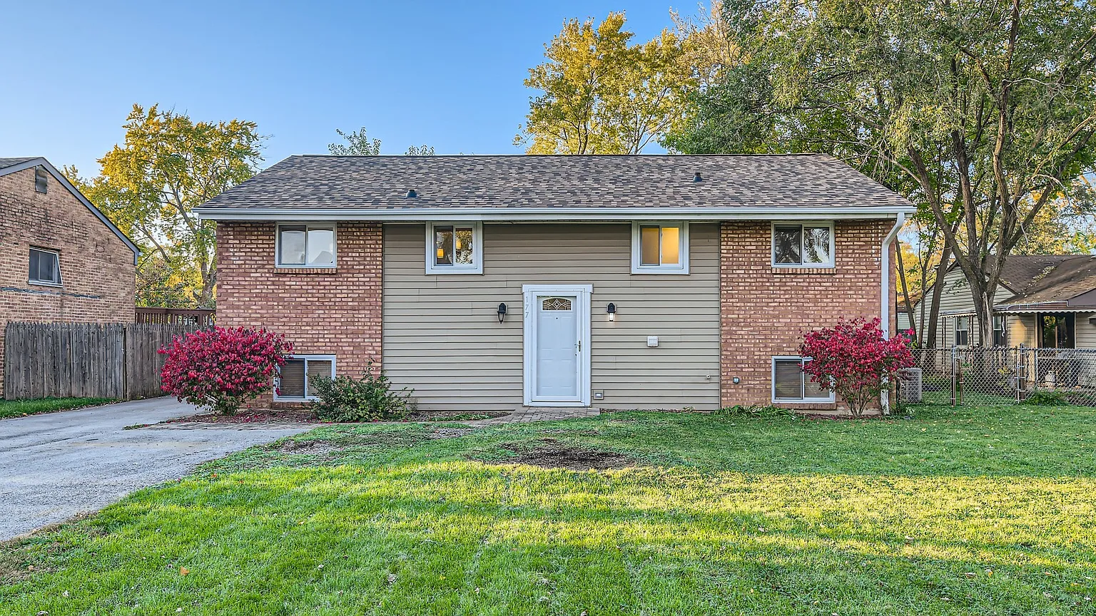 177 S Pinecrest Rd photo 1