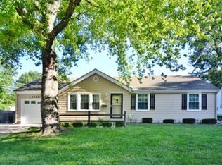 9020 W 82nd St, Overland Park, KS 66204