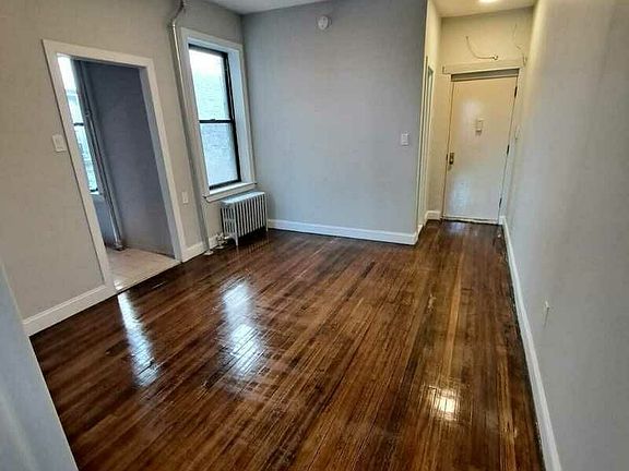 5th image of 39-31 24th St #15