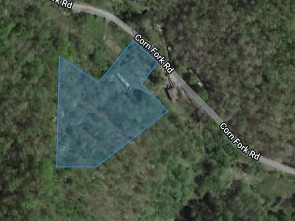 2086 Corn Fork Rd, Prestonsburg, KY 41653