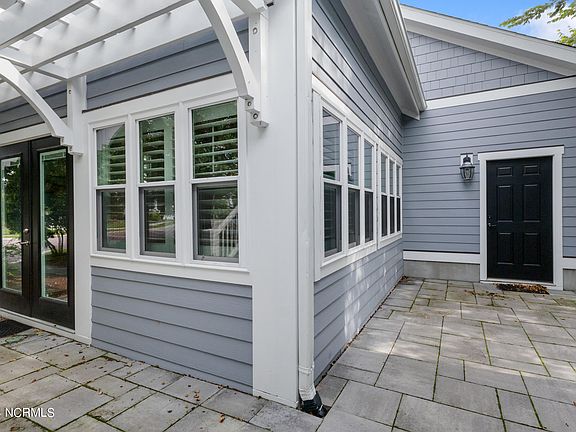 5th image of 815 Cades Trail