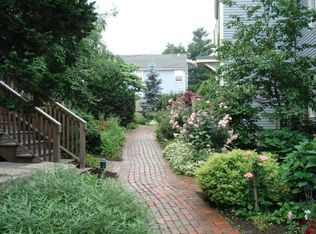 43 Fresh Pond Pl, Cambridge, MA 02138