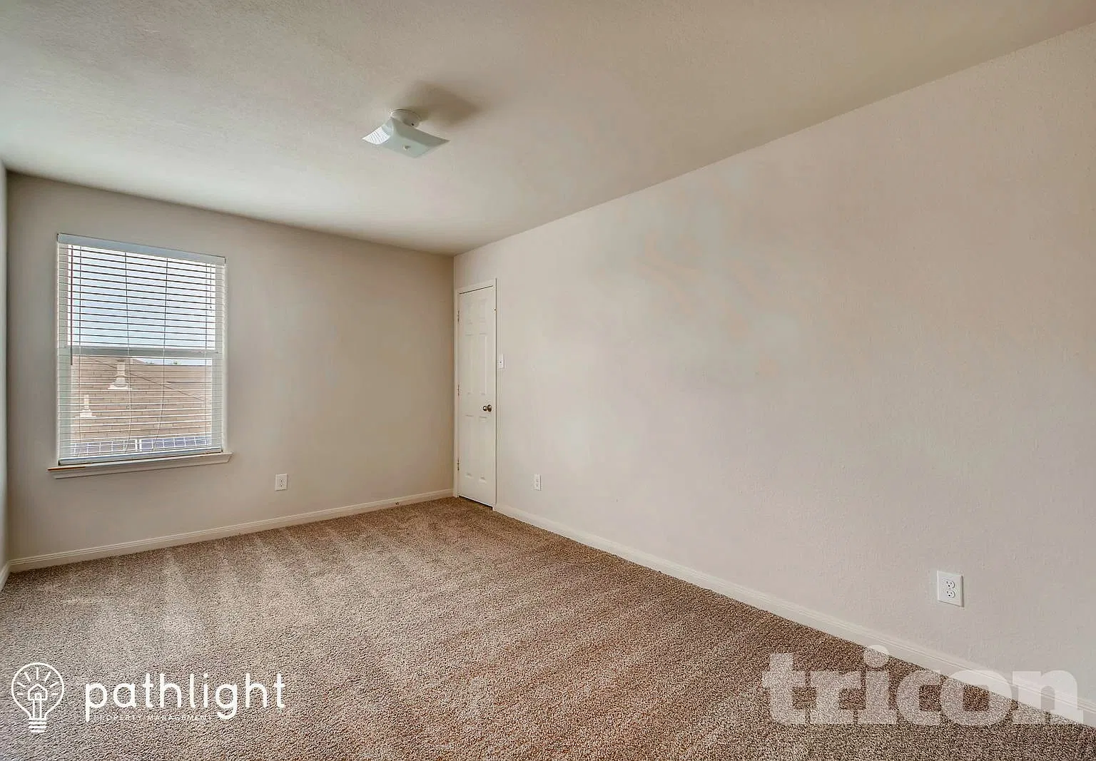 1125 Tacks Ln Crowley TX — Photo 4